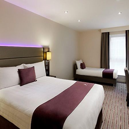 Premier Inn Perth City Centre Extérieur photo