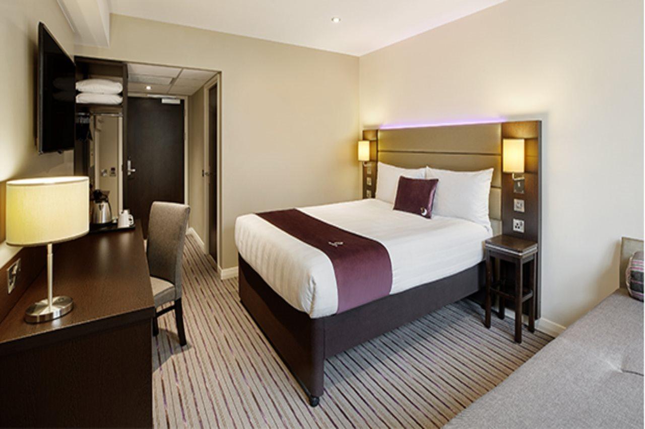 Premier Inn Perth City Centre Extérieur photo