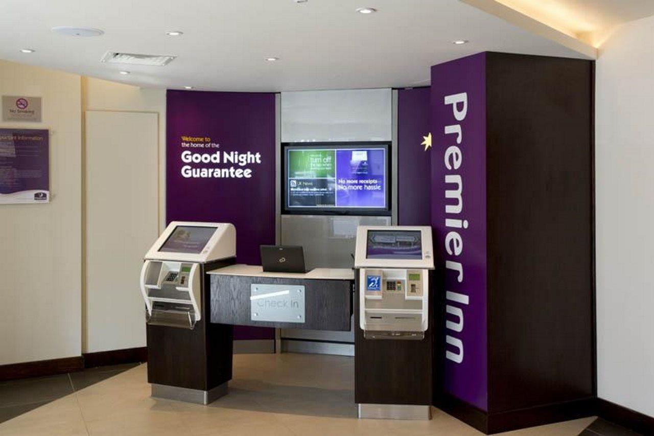Premier Inn Perth City Centre Extérieur photo